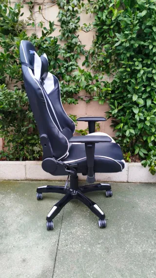 Silla Gamer ZeNeZ Elevable Oficina