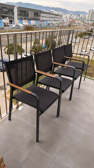 Mesa redonda Sklum madera y metal