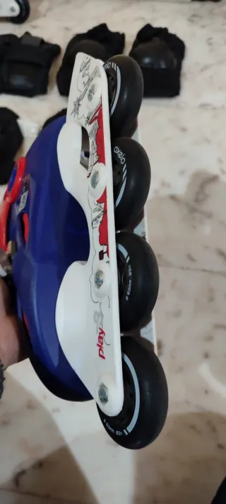 Patines Oxelo Talla 30-32 con Accesorios