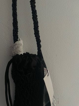 Bolso Zara abalorios flecos negro