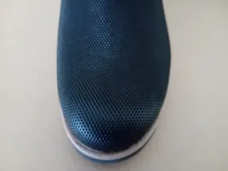 Botines negros con brilli en laterales