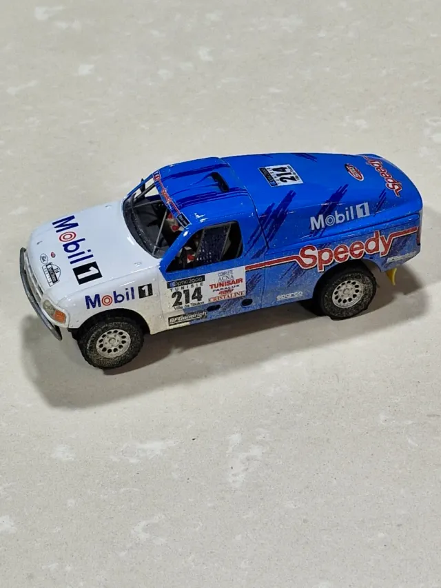 Scalextric Ford ranger ninco