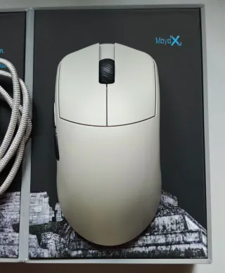 Lamzu Maya X 8K Ratón Inalámbrico Gaming