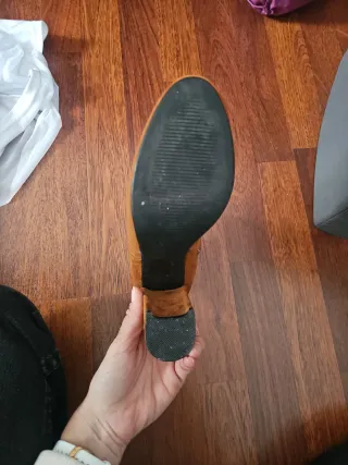 Botines tacón marrón ante