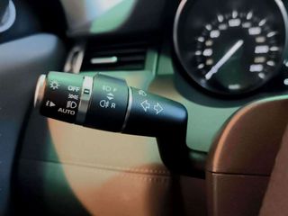 Land-Rover Range Rover Evoque 2.0L TD4 132kW (180CV) 4x4 HSE Auto