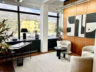 Oficina en alquiler en Lomas de Marbella Club - Puente Romano en Marbella