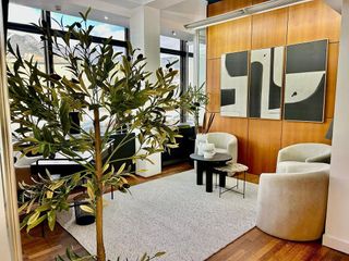 Oficina en alquiler en Lomas de Marbella Club - Puente Romano en Marbella