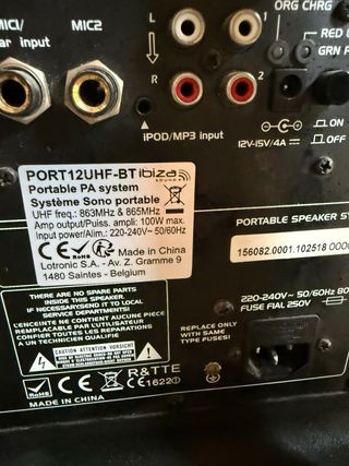 Altavoz portátil IBIZA PORT12UHF-BT – 12”