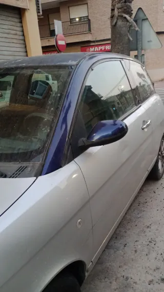 Lancia Ypsilon 2008 diésel VENDO URGENTE