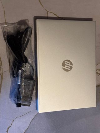 HP ProBook 4G1i 14 Argento