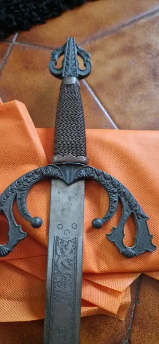 Espada ornamental. Tizona del Cid.