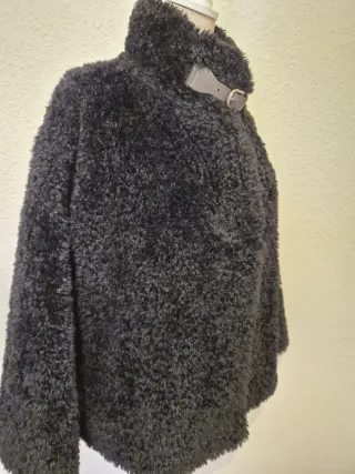 Abrigo HERNO Negro Pelo Sintético