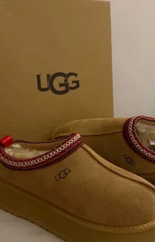 Zuecos UGG Marrones