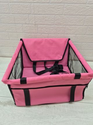 Seggiolino auto per cani