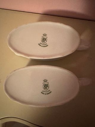 Salsiera Apulum in porcellana bianca e oro