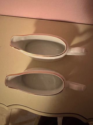 Salsiera Apulum in porcellana bianca e oro