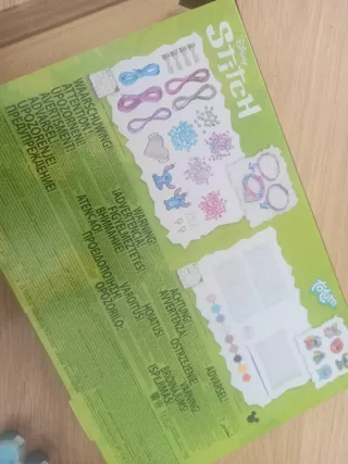 Set Creatividad Disney Stitch - Pulseras y Pintura