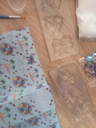 Set Creatividad Disney Stitch - Pulseras y Pintura