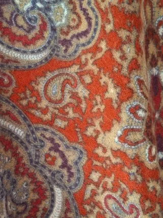 Pañuelo/Manton Traje Regional