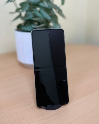 Samsung Galaxy Z Flip 3 -92084-