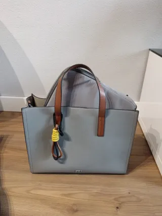 Bolso Parfois con funda para portátil dentro