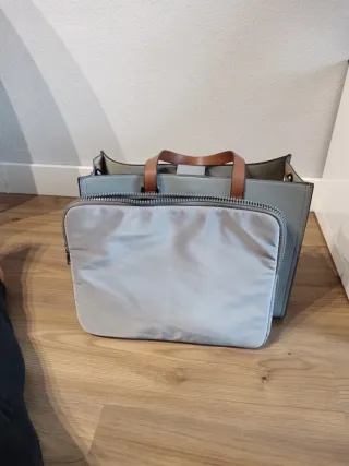 Bolso Parfois con funda para portátil dentro