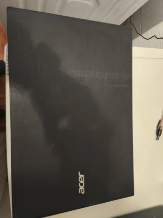 Portátil Acer Aspire E15 i7 8GB 240 SSD FullHD