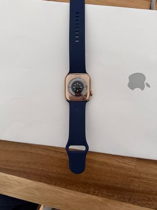 2025 Apple Watch Series 11 Titanio Oro