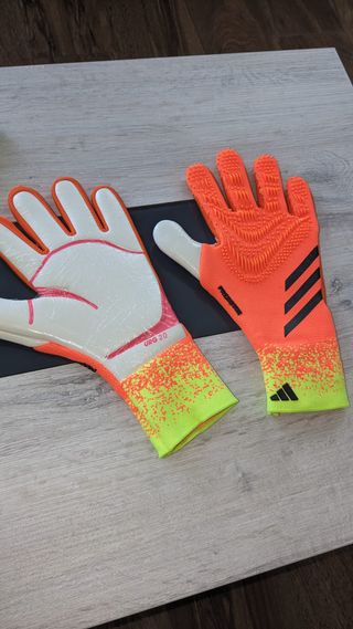 Guantes de portero Adidas predator