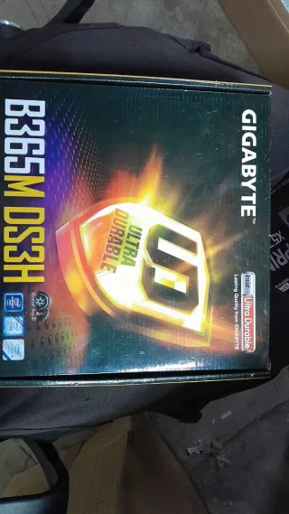 Placa Base Gigabyte B365M DS3H LGA1151 DDR4