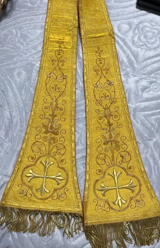 Estola Francesa tisú S.XX