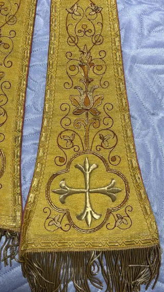 Estola Francesa tisú S.XX