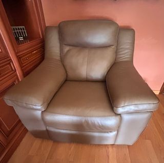 Sofá y 2 sillones de piel marrón