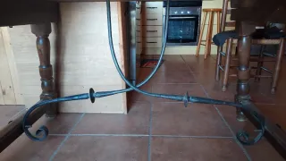 Mesa de comedor rústica de madera