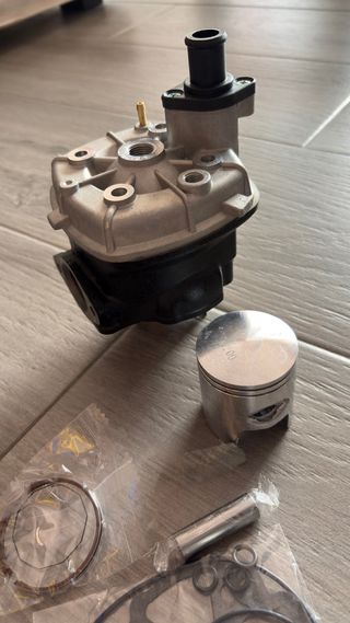 CILINDRO OLYMPIA PIAGGIO 70CC+CARBURADOR 21 PWK