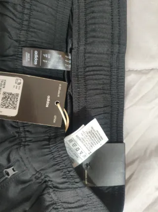 Pantalón corto deportivo Adidas hombre