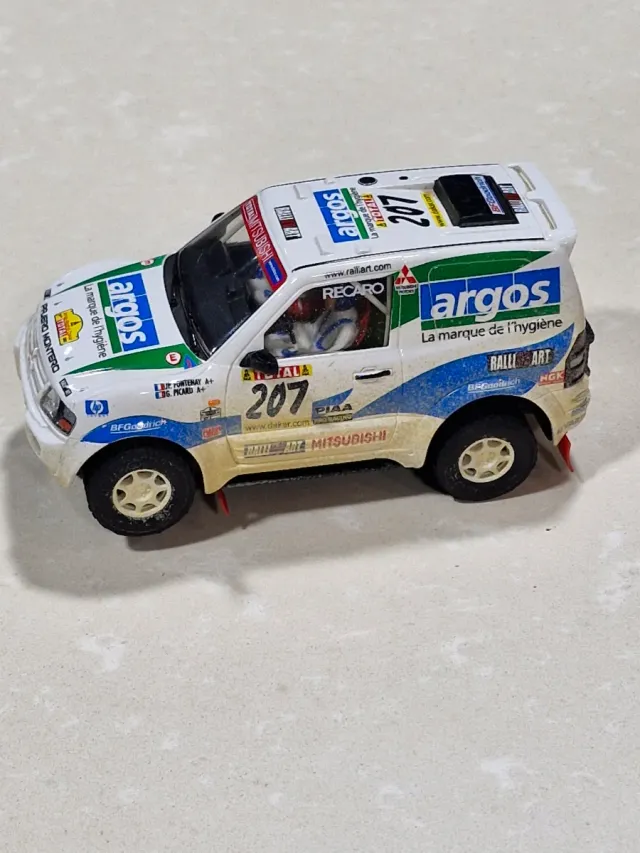 Scalextric Mitsubishi Pajero Montero ninco