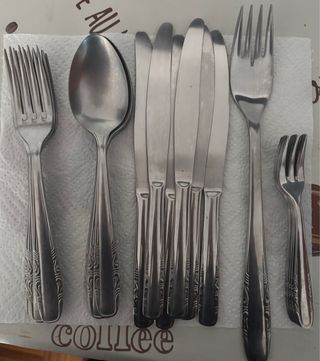 Cubertería 25 piezas metal