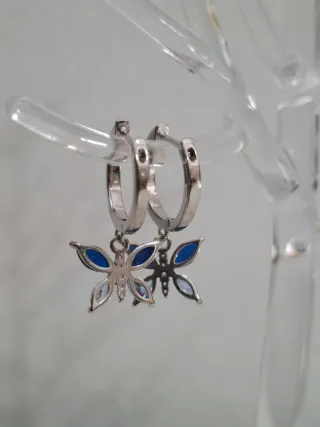 Pendientes mariposa azul plata