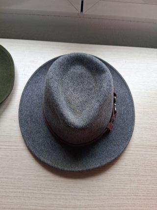 3 Sombreros y Sombrerera