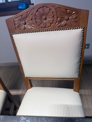 6 Sillas de Roble y Piel Beige