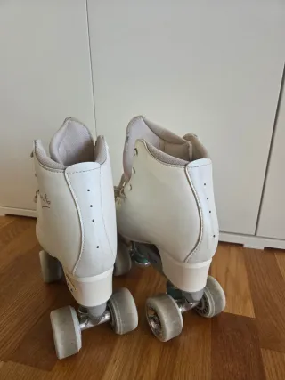 Pattini artistici Edea Esorcio