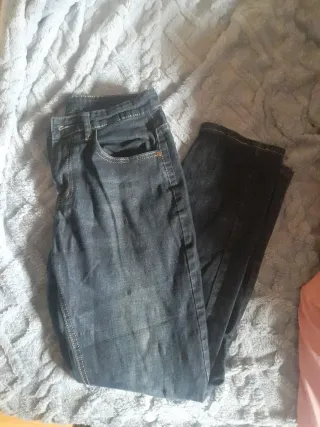 Pantalón vaquero chico