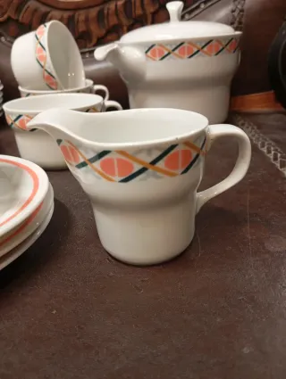 Servizio da tè in porcellana