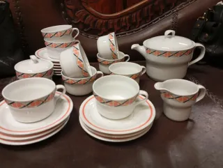 Servizio da tè in porcellana