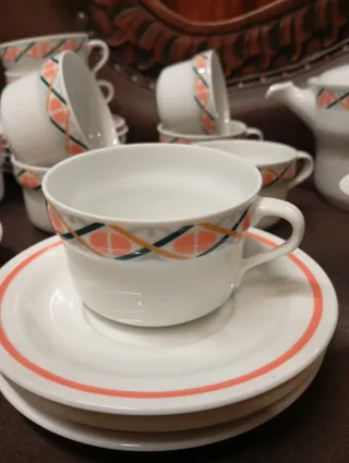 Servizio da tè in porcellana