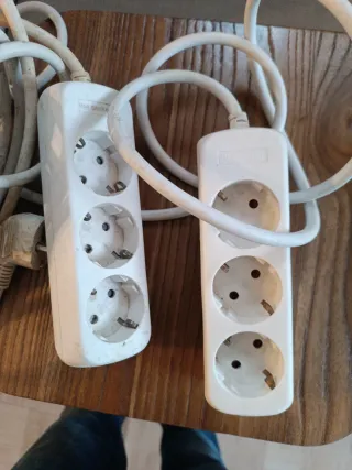 Regletas alargadoras blancas