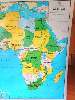 Mapa Mursl Escolar Vintage África Física Política