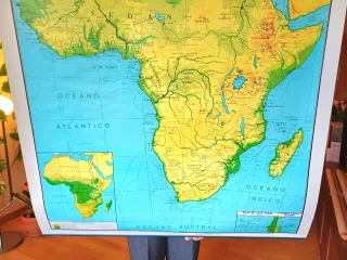 Mapa Mursl Escolar Vintage África Física Política