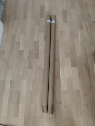 Dos estores de lino y algodón en blanco roto